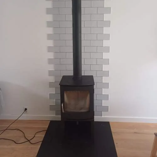aansluiten houtkachel